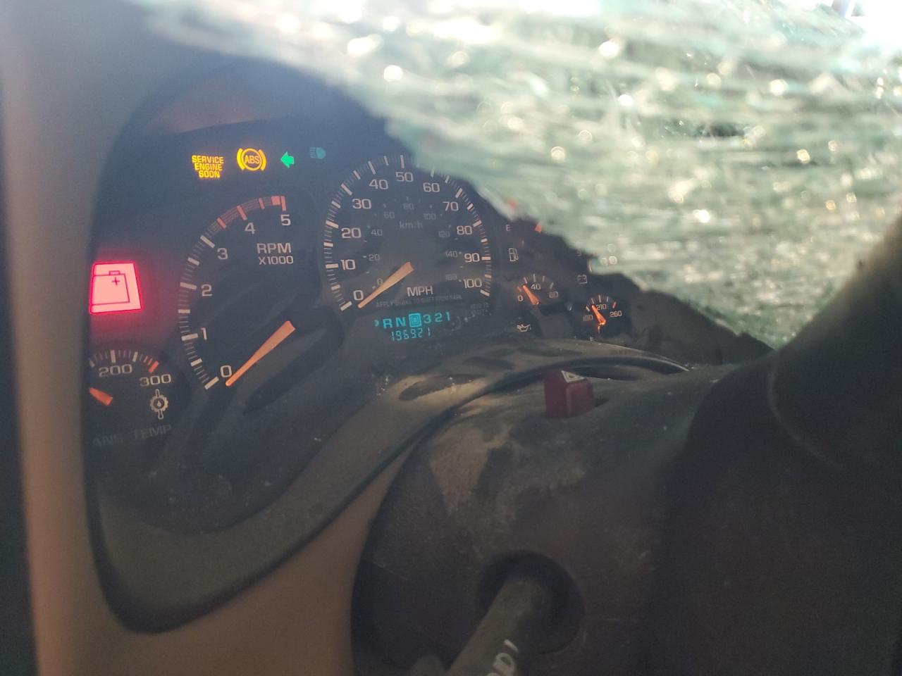 2002 GMC Sierra K2500 Heavy Duty VIN: 1GTHK23192F165915 Lot: 70876275