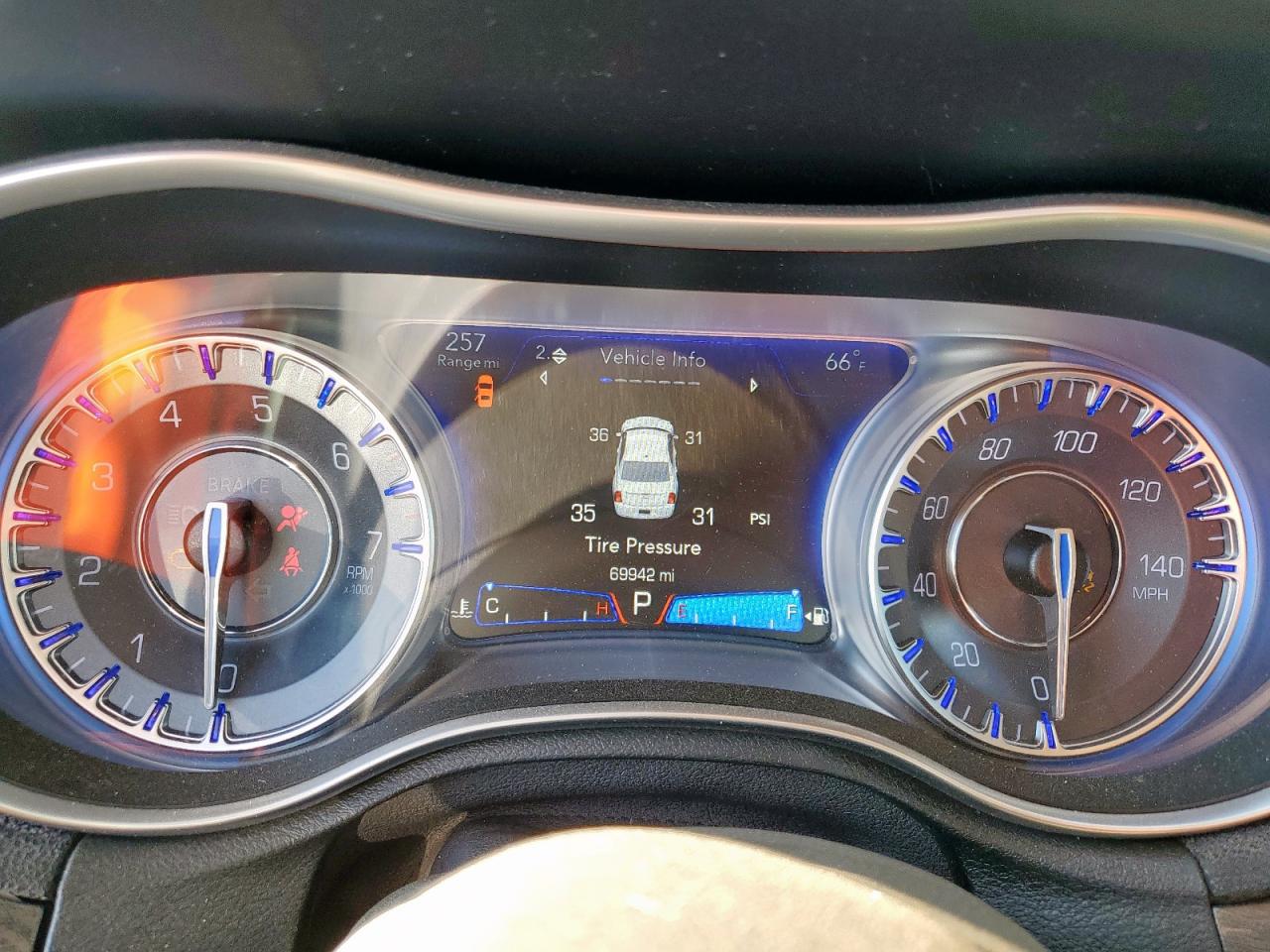 2018 Chrysler 300 Touring VIN: 2C3CCAAG2JH342377 Lot: 81717175