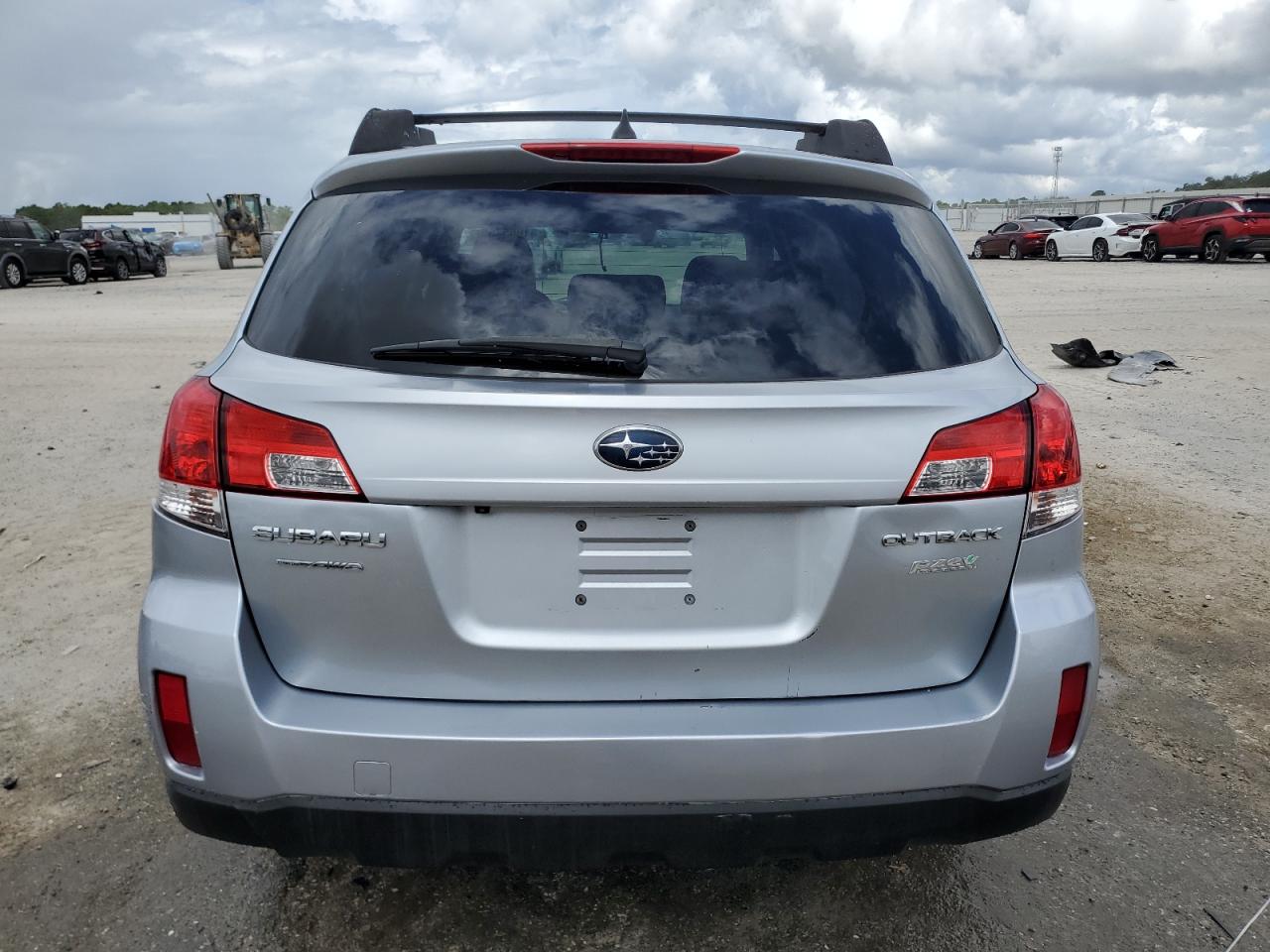2013 Subaru Outback 2.5I Limited VIN: 4S4BRBPC0D3209443 Lot: 81665755