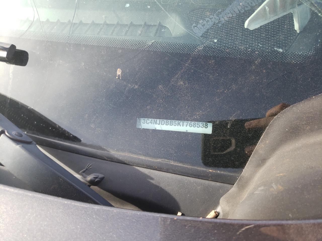 2019 Jeep Compass Latitude VIN: 3C4NJDBB5KT768538 Lot: 84698825