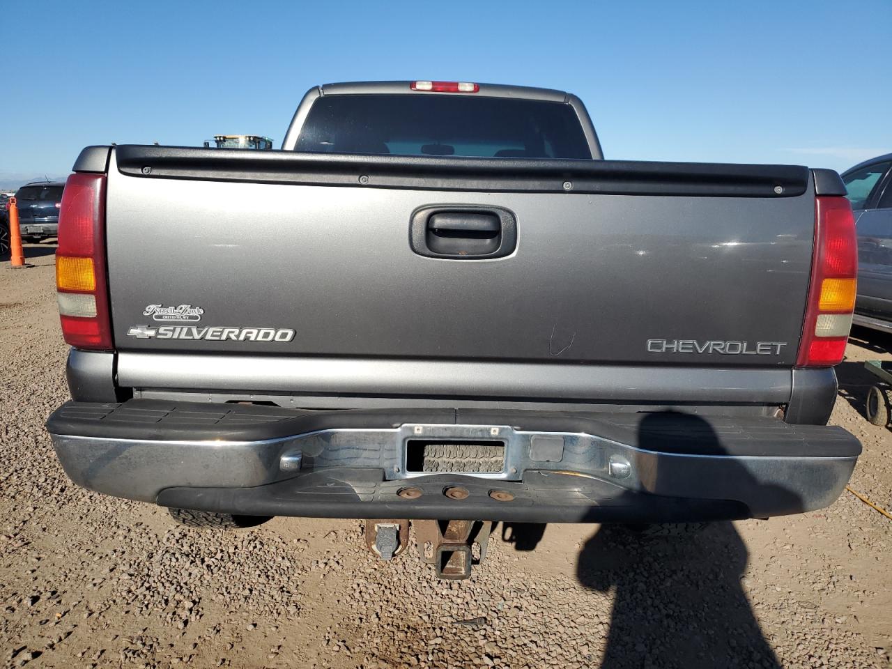 2000 Chevrolet Silverado K1500 VIN: 1GCEK19T9YE385902 Lot: 81878645