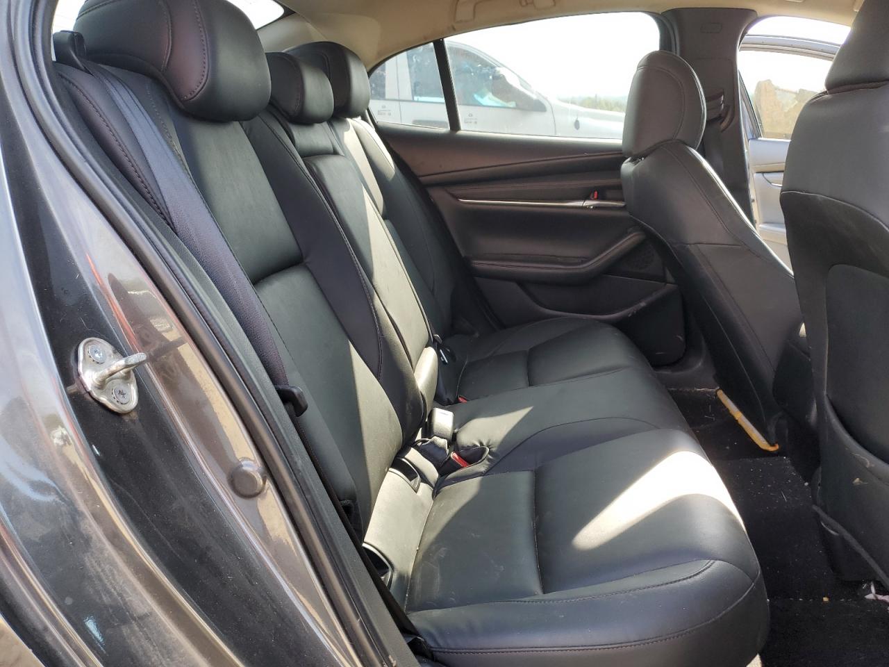 2019 Mazda 3 Select VIN: 3MZBPAAL1KM105520 Lot: 82102745