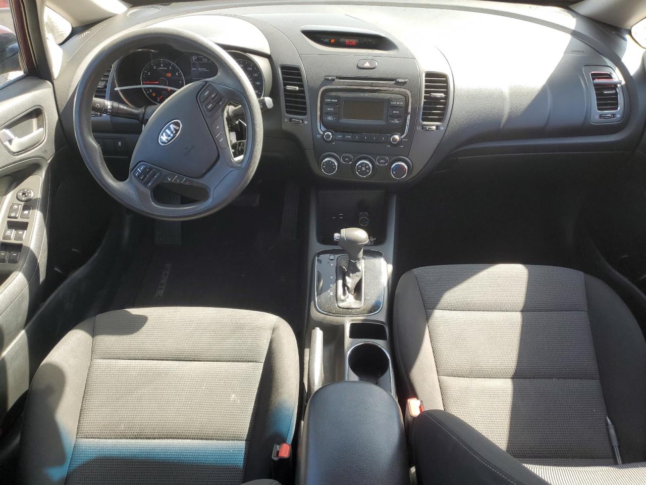 2018 Kia Forte Lx VIN: 3KPFK4A71JE229996 Lot: 81280935
