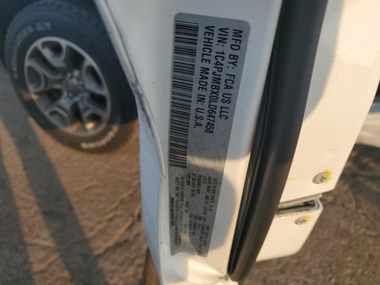 2020 Jeep Cherokee Trailhawk VIN: 1C4PJMBX0LD647458 Lot: 71843765