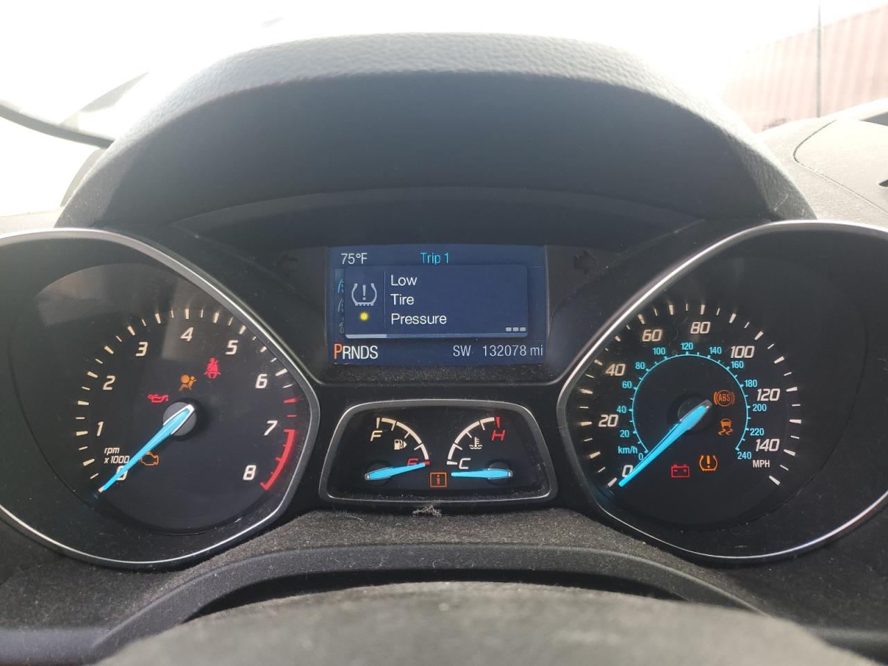 2014 Ford Escape VIN: 1FMCU0GX4EUD64678 Lot: 81718895