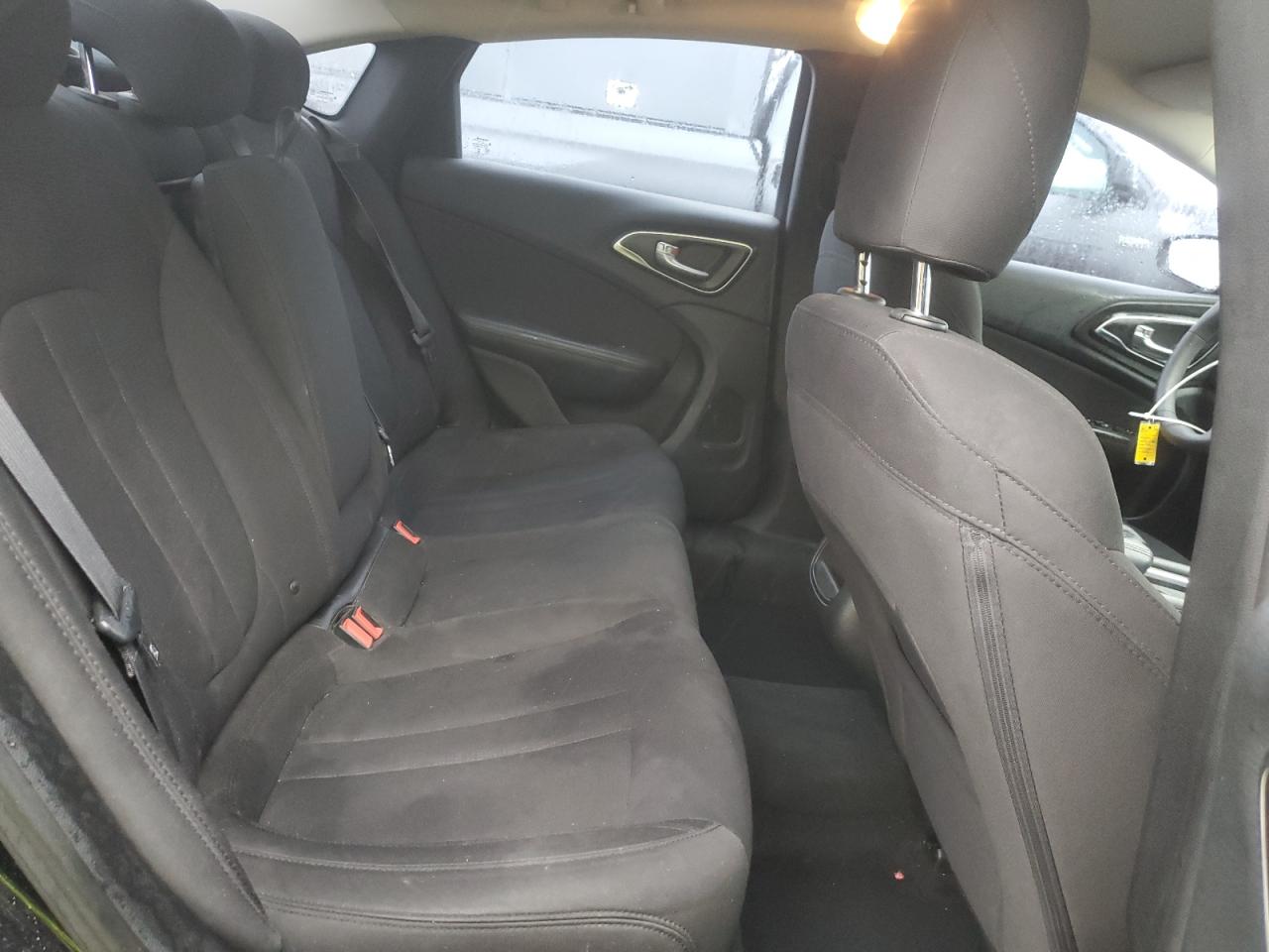 2015 Chrysler 200 Limited VIN: 1C3CCCAB1FN626453 Lot: 82124975