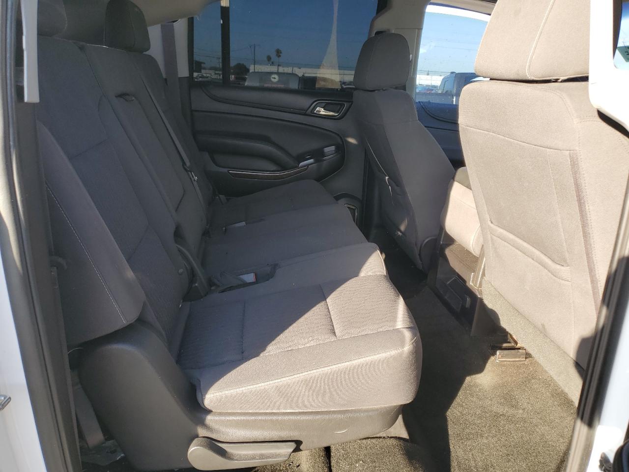 2016 Chevrolet Suburban C1500 Ls VIN: 1GNSCGECXGR315543 Lot: 71326065