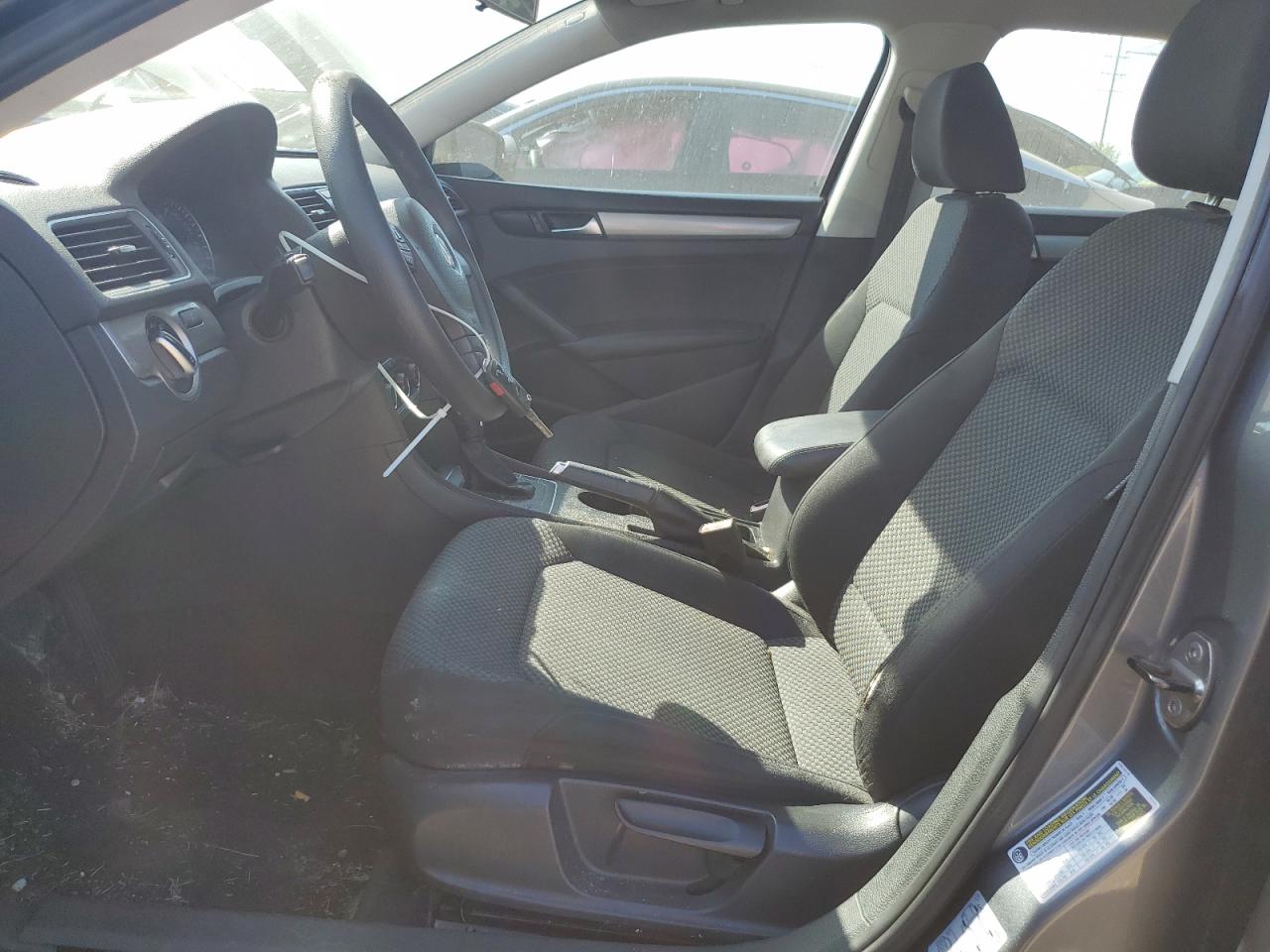 2014 Volkswagen Passat S VIN: 1VWAP7A32EC026863 Lot: 82111825
