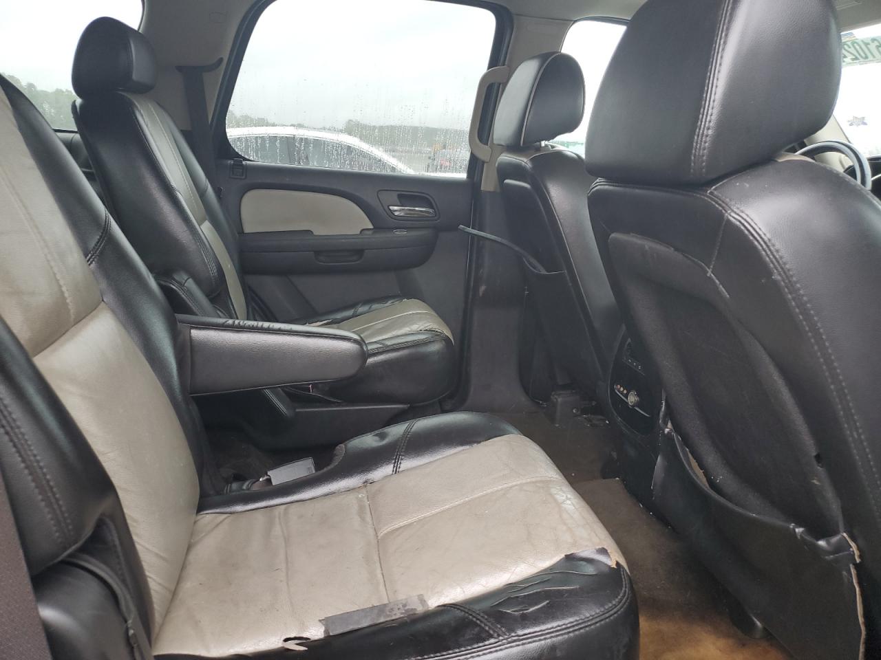 2007 Chevrolet Tahoe C1500 VIN: 1GNFC13J57R343802 Lot: 84610245