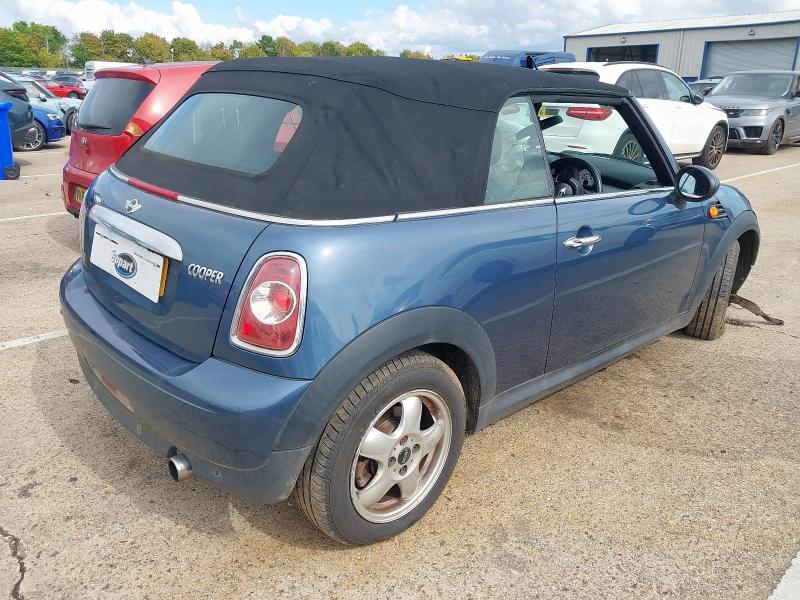 2010 MINI COOPER 