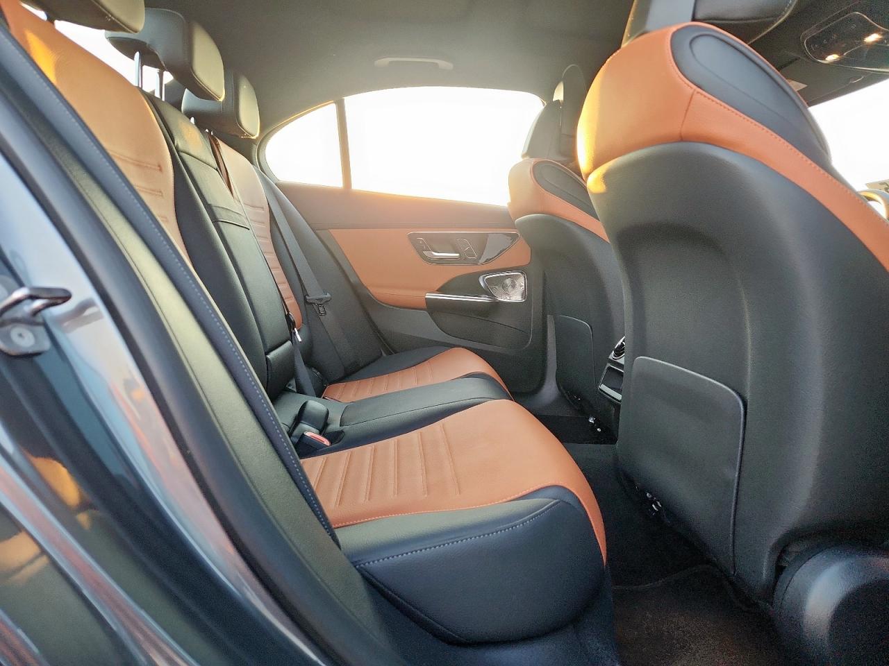 2024 Mercedes-Benz C 300 VIN: W1KAF4GB8RR208000 Lot: 80313095