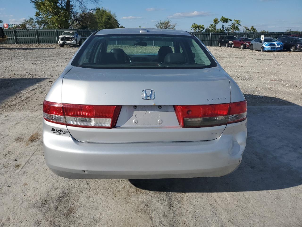 2004 Honda Accord Ex VIN: 1HGCM56874A105289 Lot: 81850415