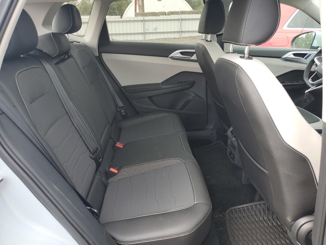 2025 Volkswagen Taos Se VIN: 3VVUC7B23SM018879 Lot: 80913185