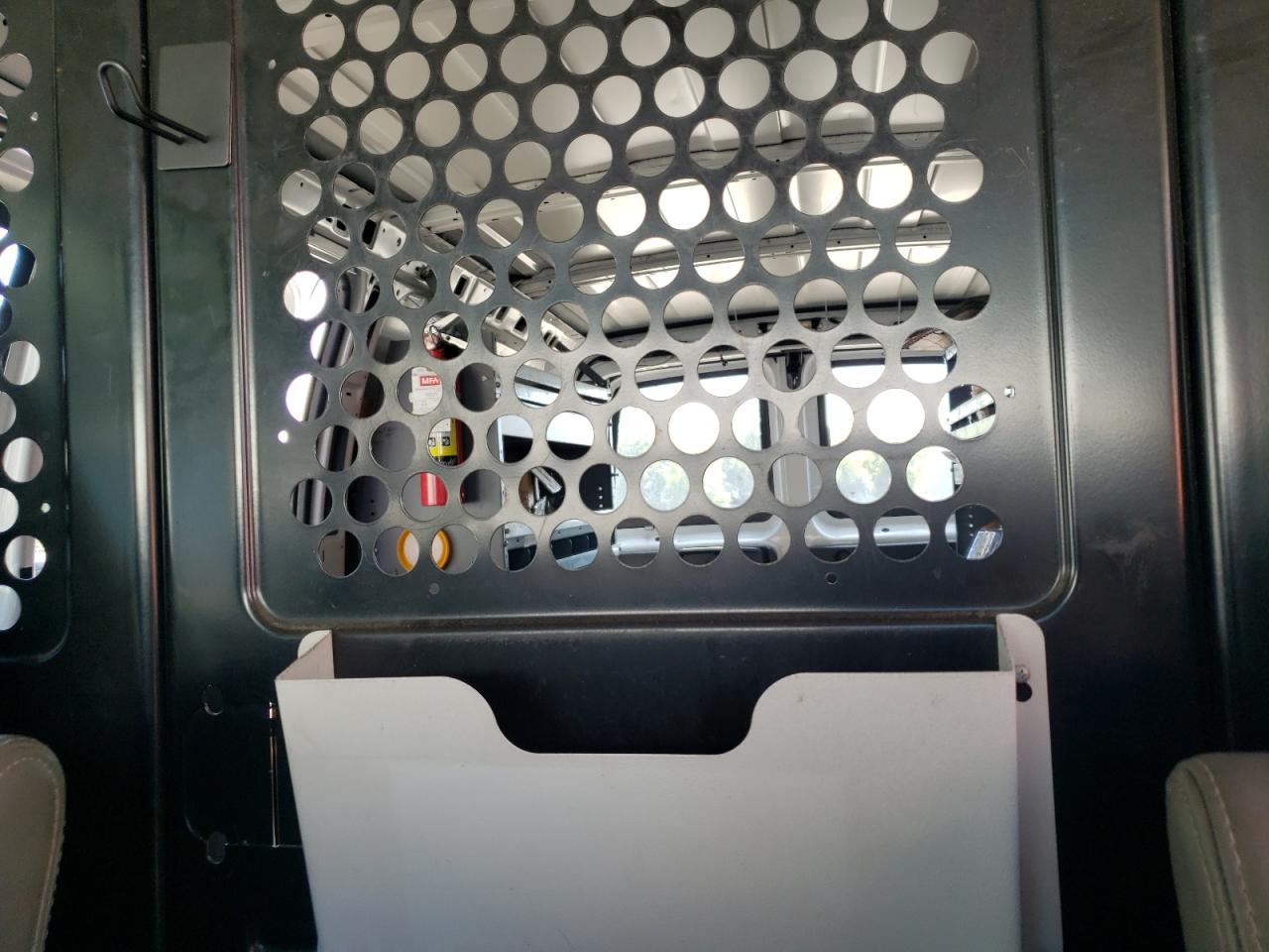 2018 Chevrolet Express G2500 VIN: 1GCWGAFG2J1907411 Lot: 69965025