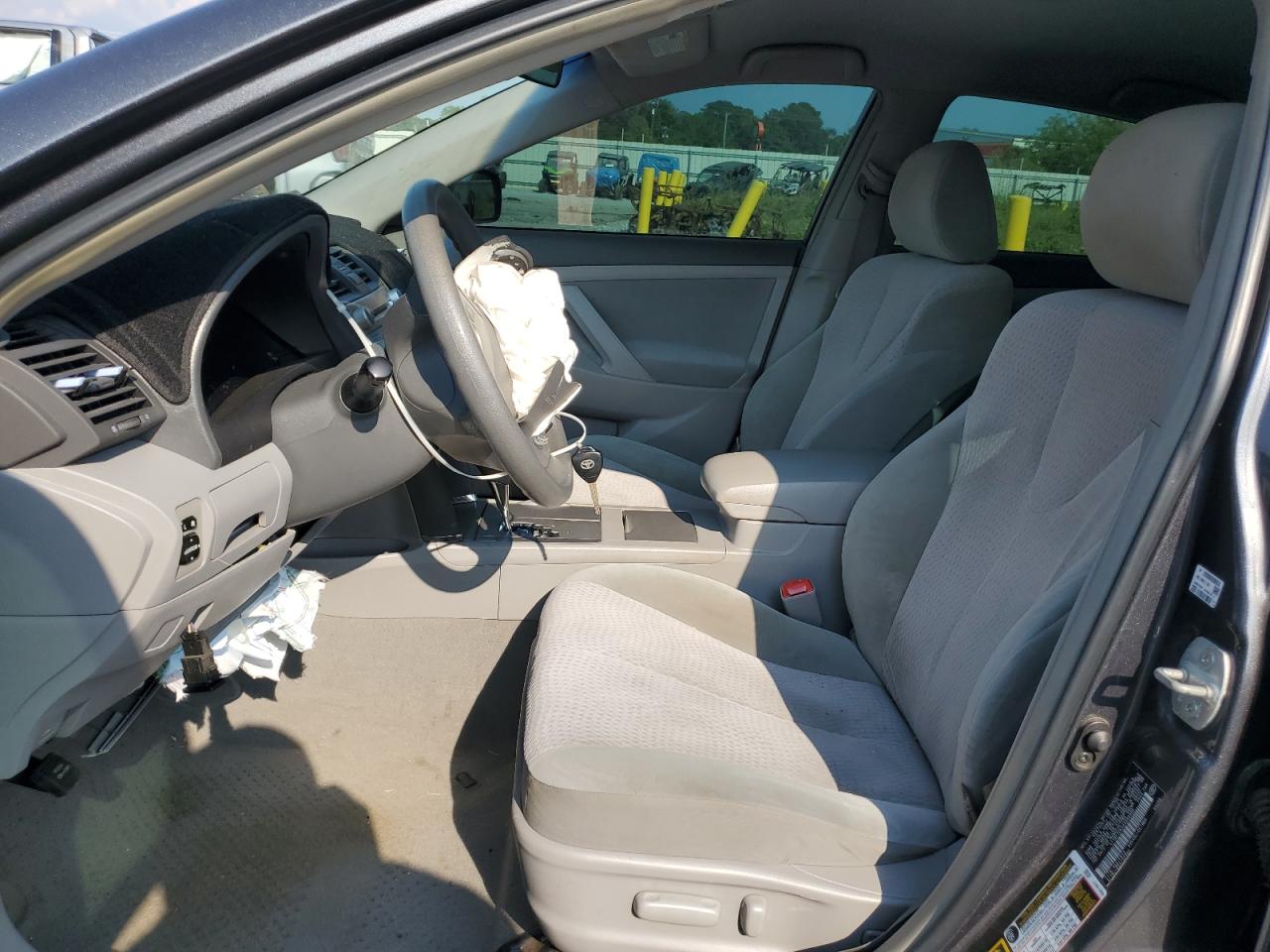 2010 Toyota Camry Base VIN: 4T1BF3EK3AU566999 Lot: 81599605