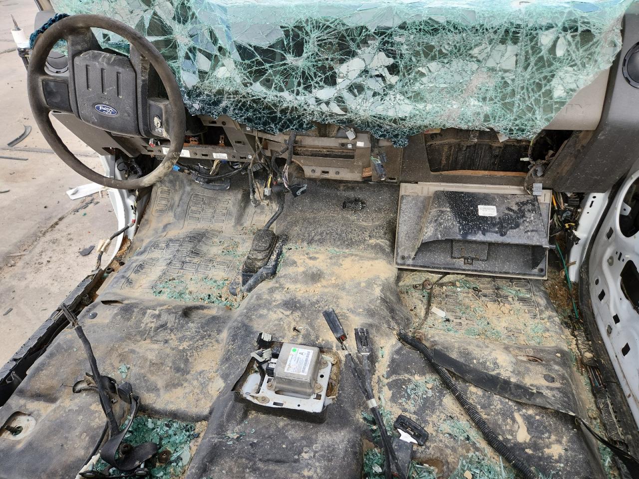 2010 Ford F250 Super Duty VIN: 1FTNF2B58AEB32369 Lot: 81491485