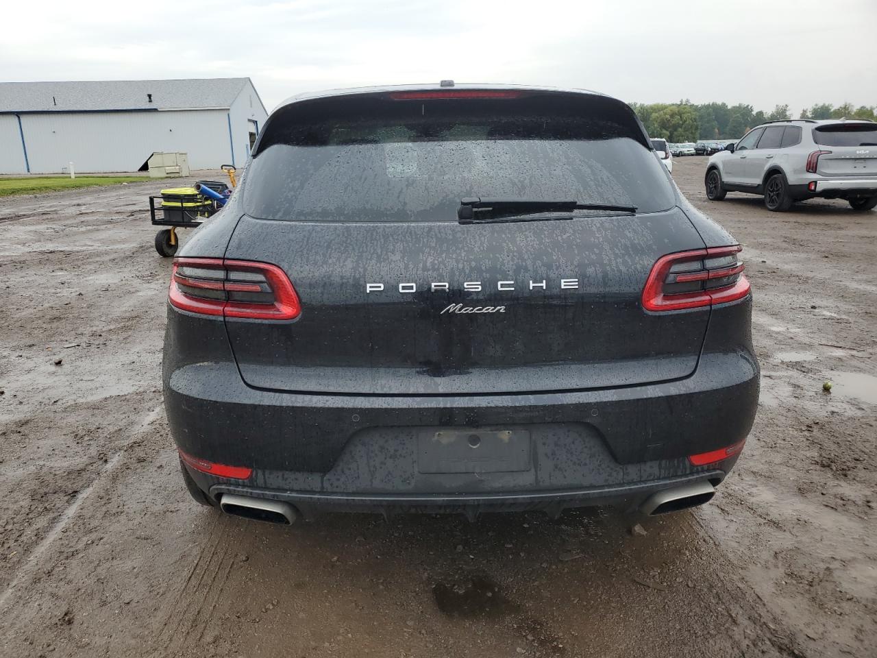 2018 Porsche Macan VIN: WP1AA2A57JLB13949 Lot: 81761615
