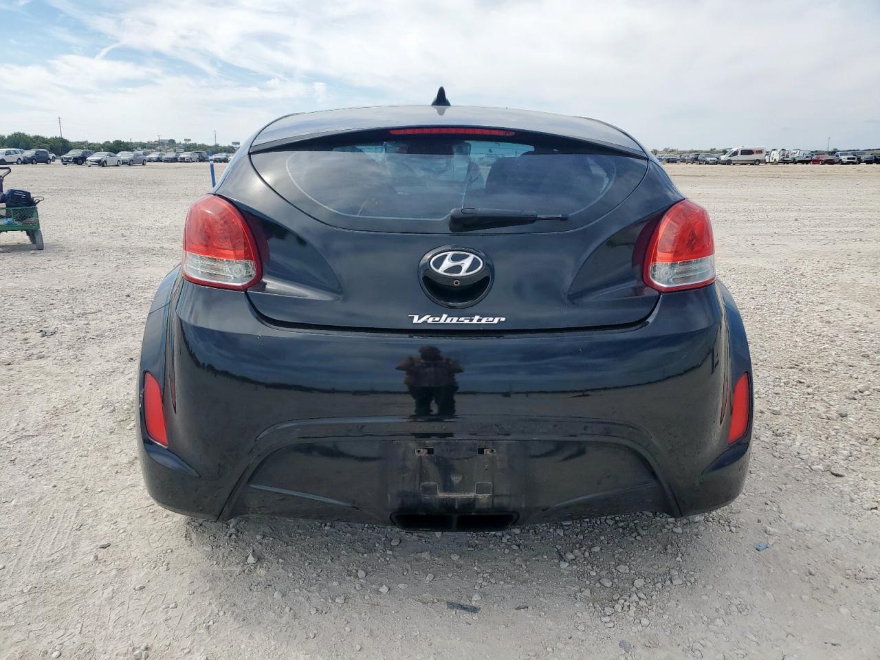 2014 Hyundai Veloster VIN: KMHTC6AD0EU208691 Lot: 84741685