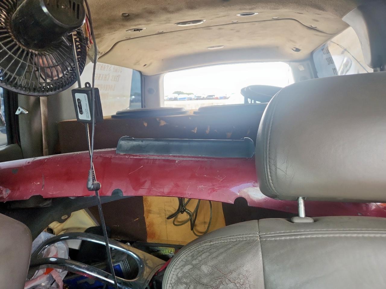 2004 GMC Yukon Xl Denali VIN: 1GKFK66UX4J254742 Lot: 81787155