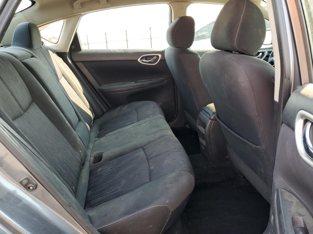 2018 Nissan Sentra S VIN: 3N1AB7AP9JL618251 Lot: 71701535