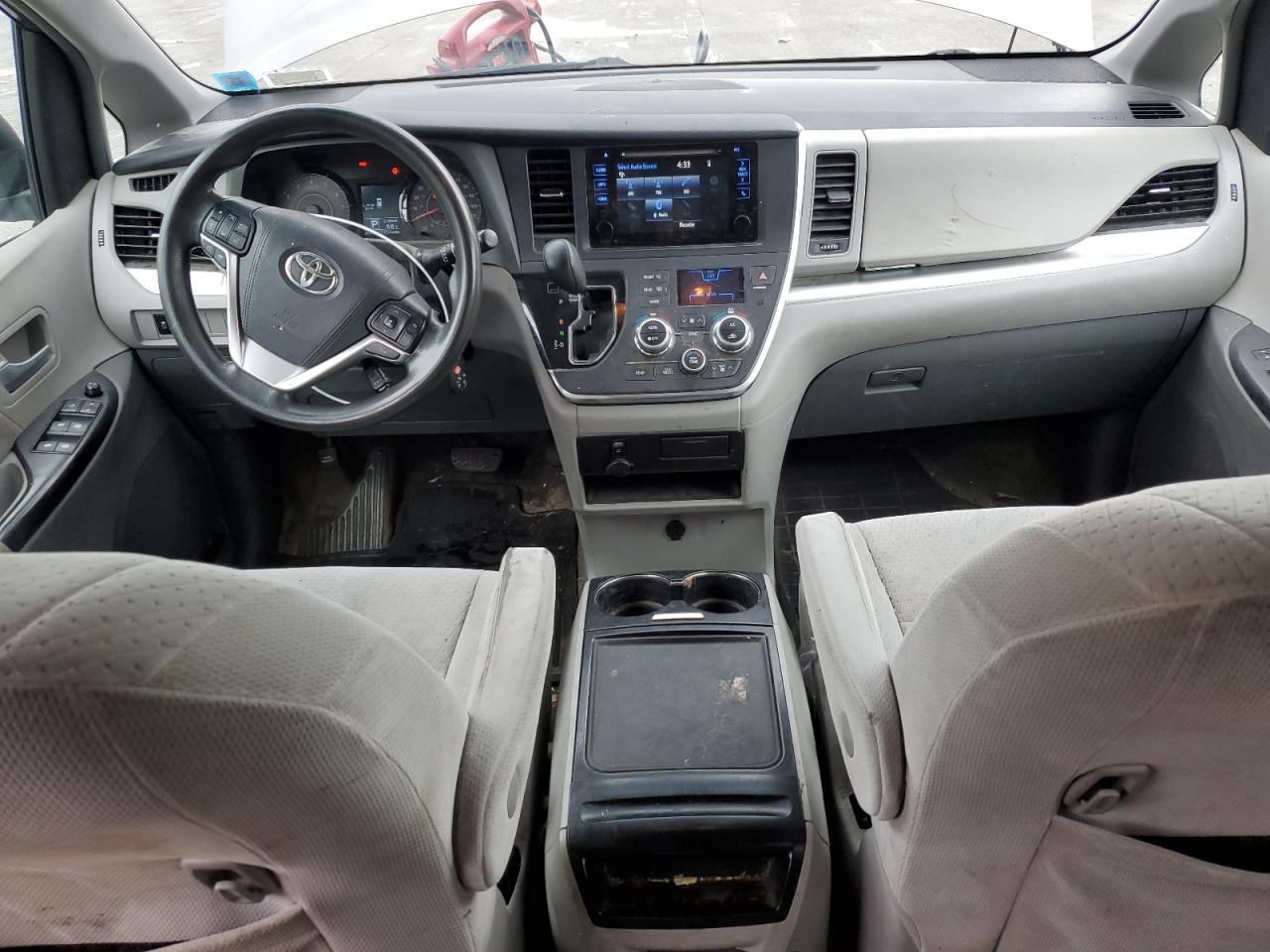 2015 Toyota Sienna Le VIN: 5TDJK3DC9FS097001 Lot: 83941115