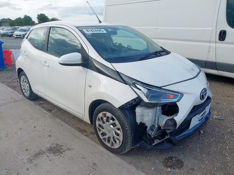 2020 TOYOTA AYGO X-PLAY VVT-I CVT 