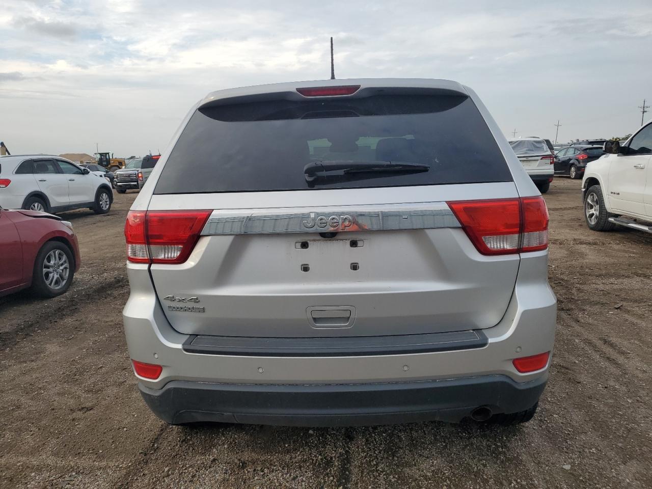 2011 Jeep Grand Cherokee Laredo VIN: 1J4RR4GG5BC675667 Lot: 81722825