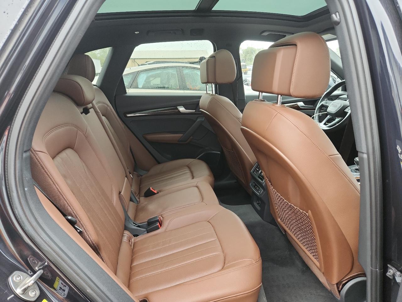2018 Audi Q5 Premium Plus VIN: WA1BNAFY3J2063350 Lot: 81582425