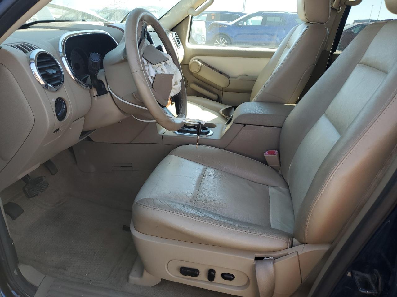 2007 Ford Explorer Eddie Bauer VIN: 1FMEU74E97UA35112 Lot: 84201235