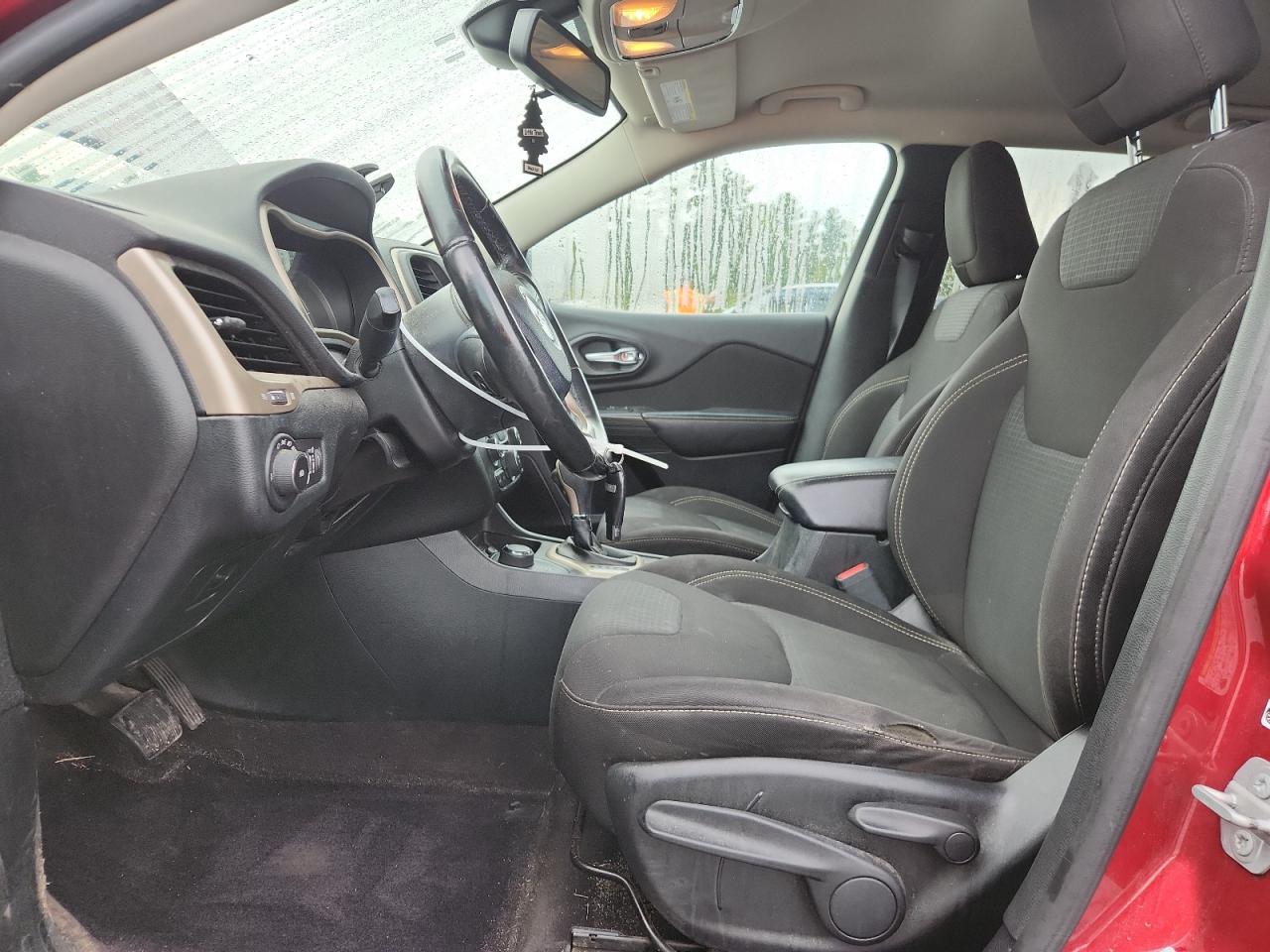 2016 Jeep Cherokee Latitude VIN: 1C4PJMCS7GW322089 Lot: 81234775