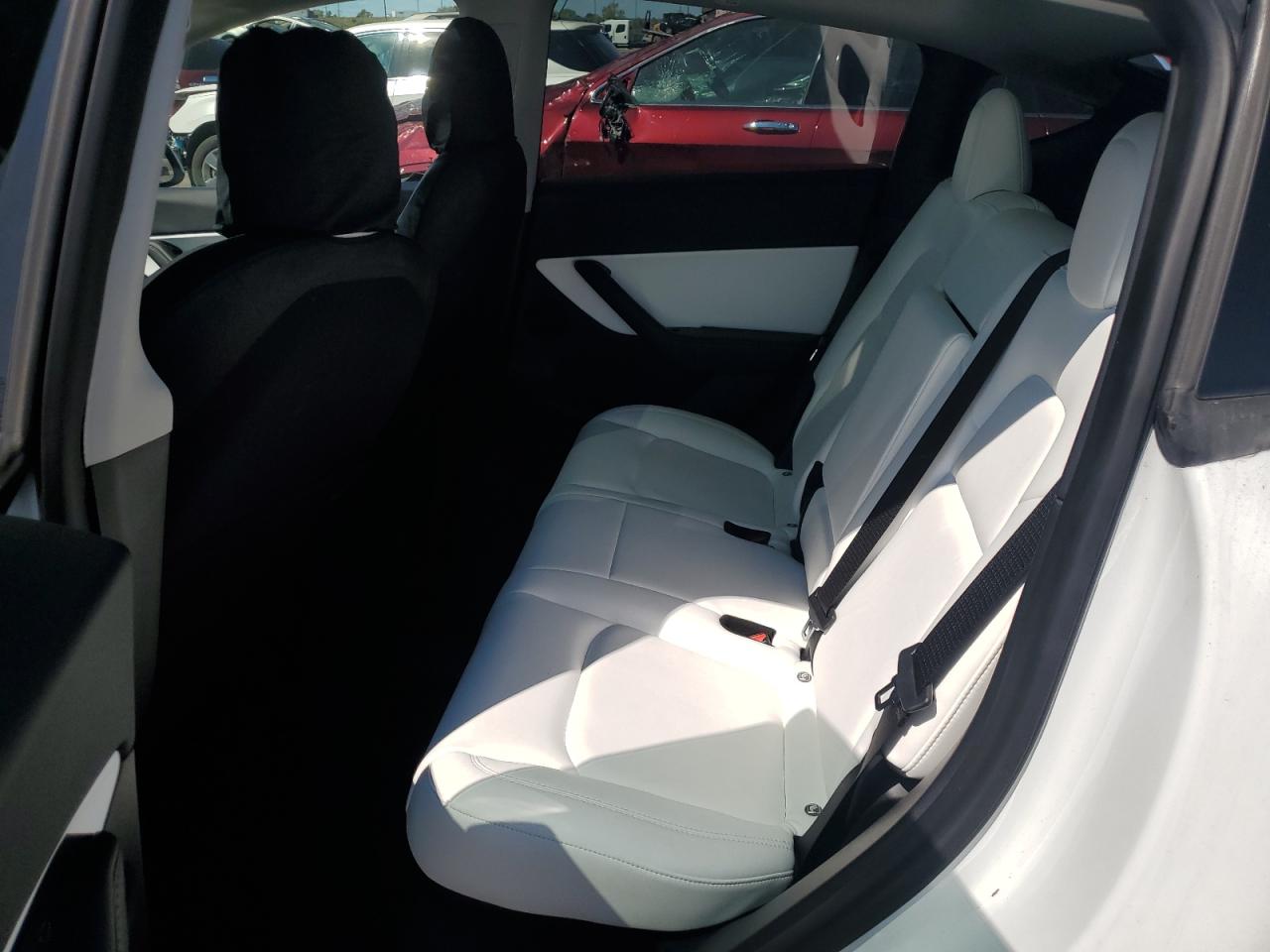 2022 Tesla Model Y VIN: 7SAYGDEE5NF374402 Lot: 71036825