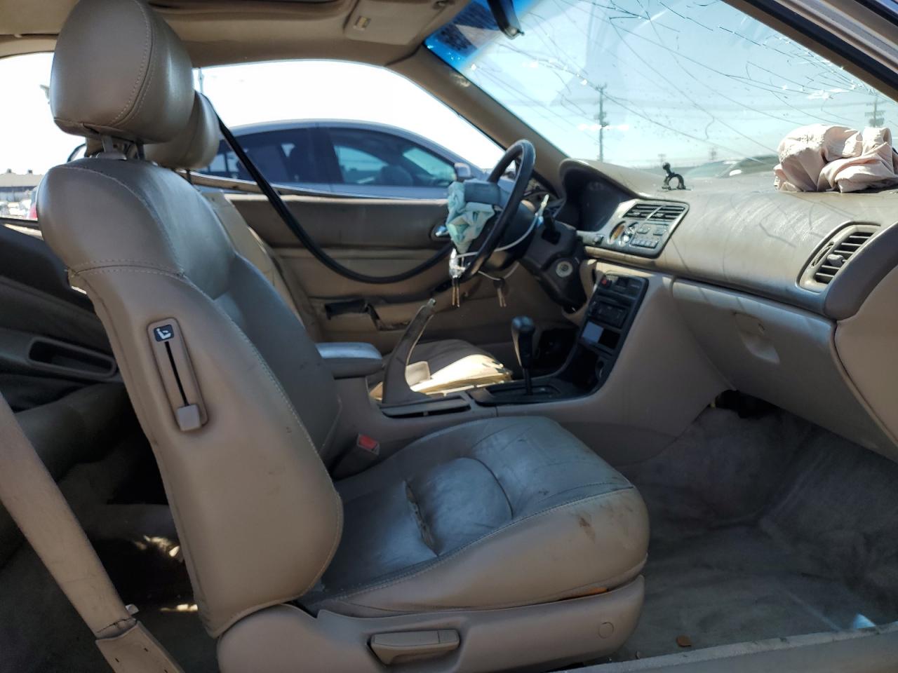 1996 Honda Accord Ex VIN: 1HGCD7268TA017611 Lot: 81402235