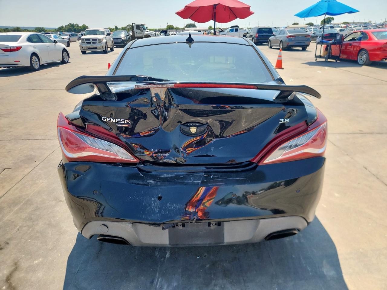 2015 Hyundai Genesis Coupe 3.8L VIN: KMHHU6KJ3FU128956 Lot: 71468505