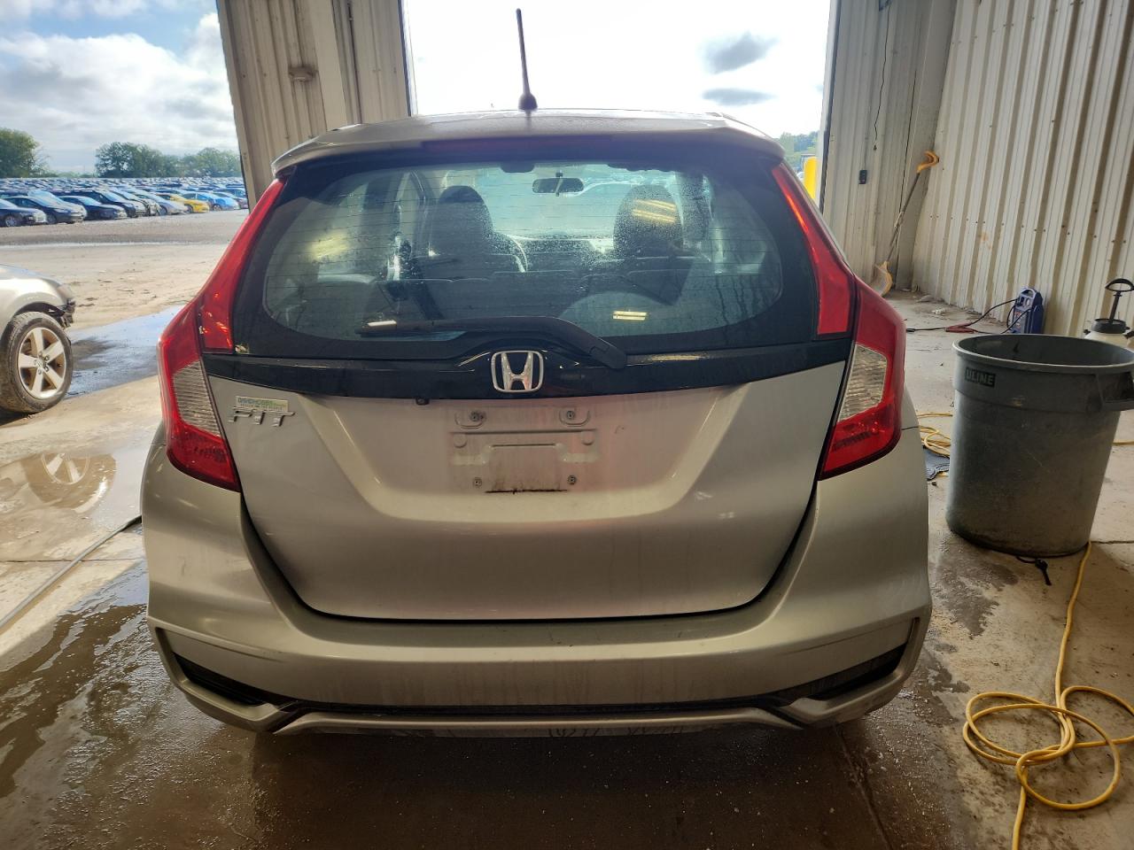 2020 Honda Fit Lx VIN: 3HGGK5H49LM725631 Lot: 83971745