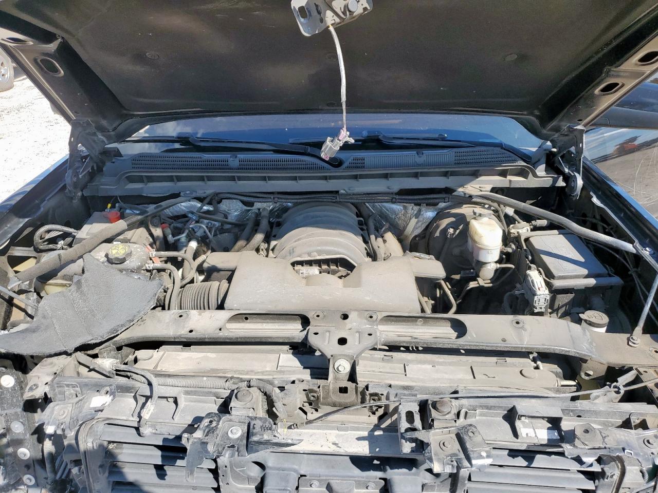 2018 Chevrolet Silverado C1500 Lt VIN: 3GCPCREC0JG325466 Lot: 84241875