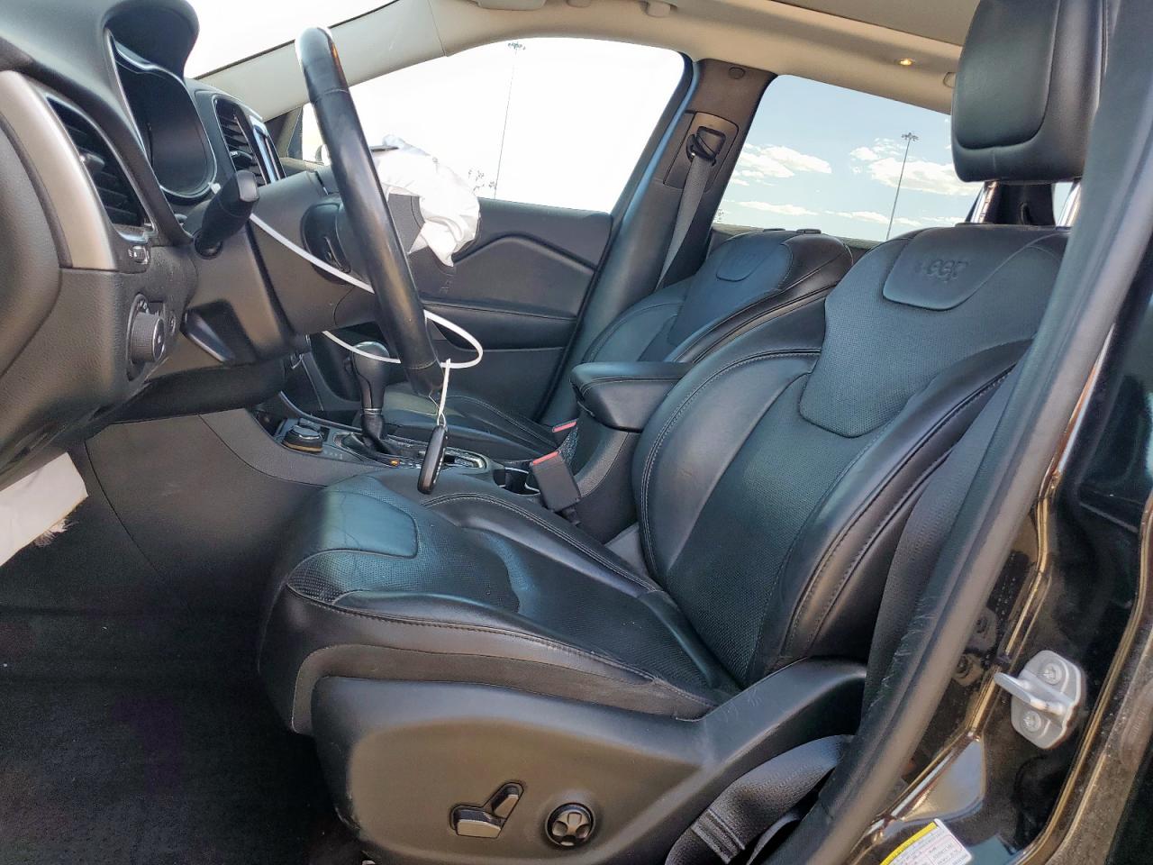 2019 Jeep Cherokee Limited VIN: 1C4PJMDX2KD121456 Lot: 80253135