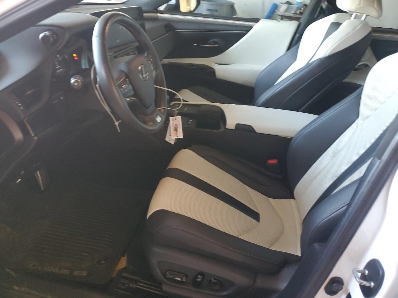 2022 Lexus Es 300H Base VIN: 58AGA1C19NU020404 Lot: 84402135