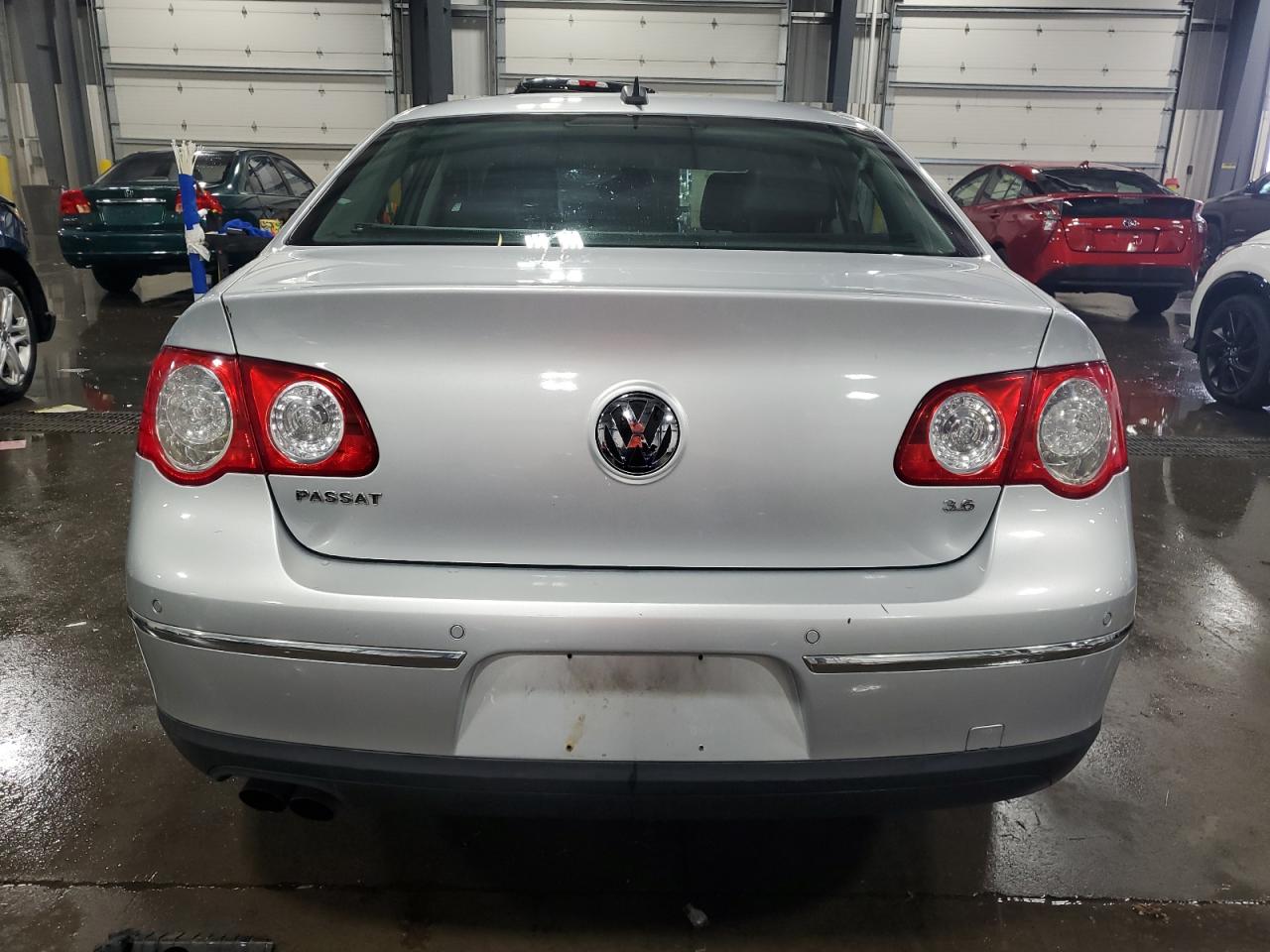 2006 Volkswagen Passat 3.6L Sport VIN: WVWCU93C06P126340 Lot: 83793515