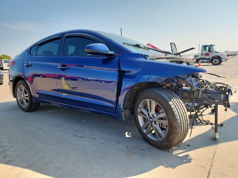  HYUNDAI ELANTRA 2018 Синий