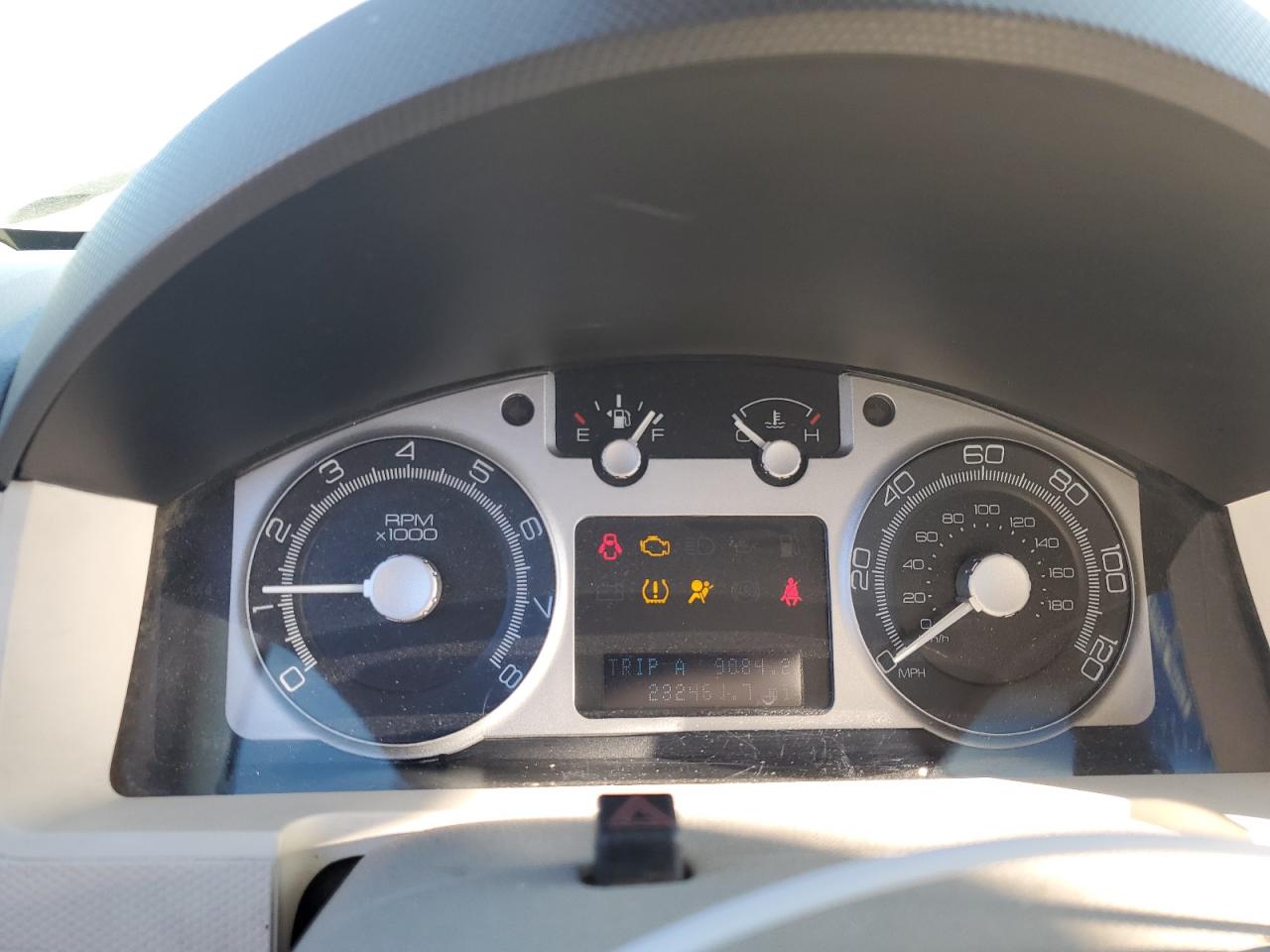 2008 Mercury Mariner Premier VIN: 4M2CU87188KJ09329 Lot: 81264385