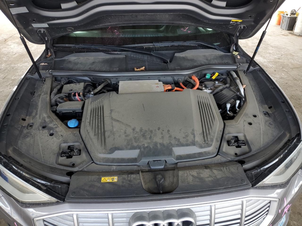 2019 Audi E-Tron Prestige VIN: WA1VABGE8KB020661 Lot: 72103635