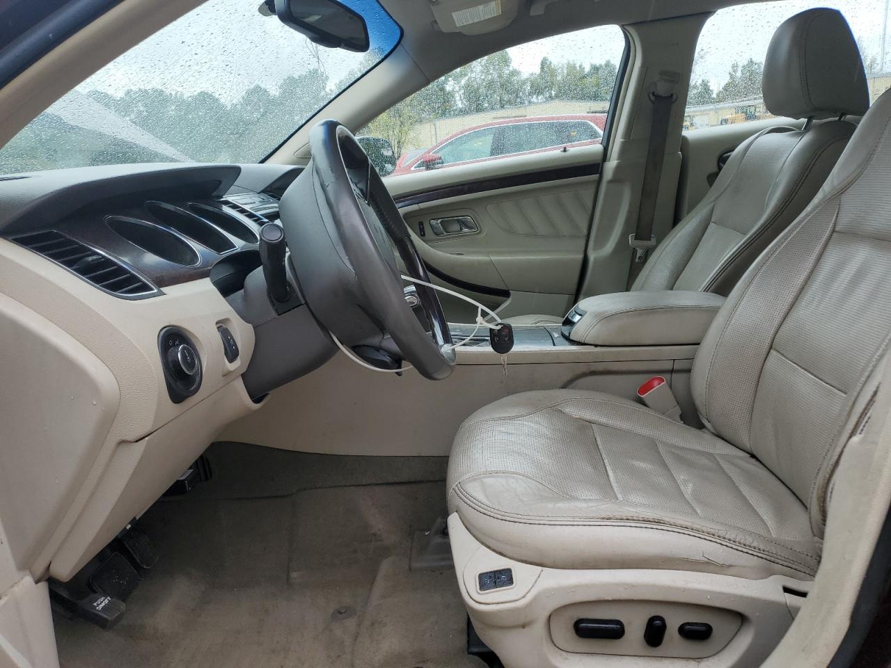 2012 Ford Taurus Limited VIN: 1FAHP2FW5CG113921 Lot: 81922255