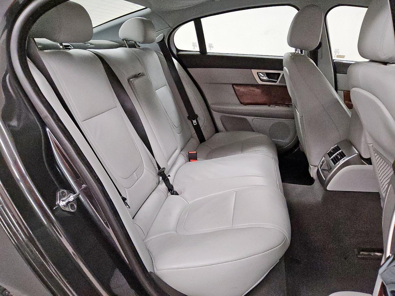 2013 Jaguar Xf VIN: SAJWA0E77D8S72986 Lot: 83868205