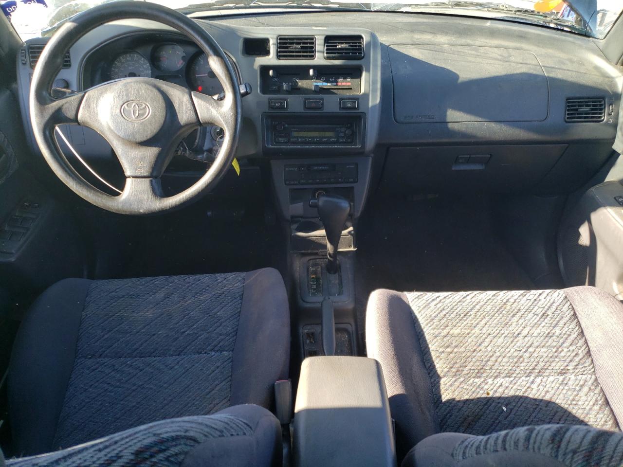 1998 Toyota Rav4 VIN: JT3GP10V0W7033080 Lot: 81818375