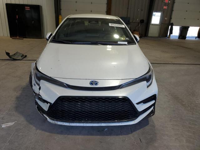  TOYOTA COROLLA 2024 Белы