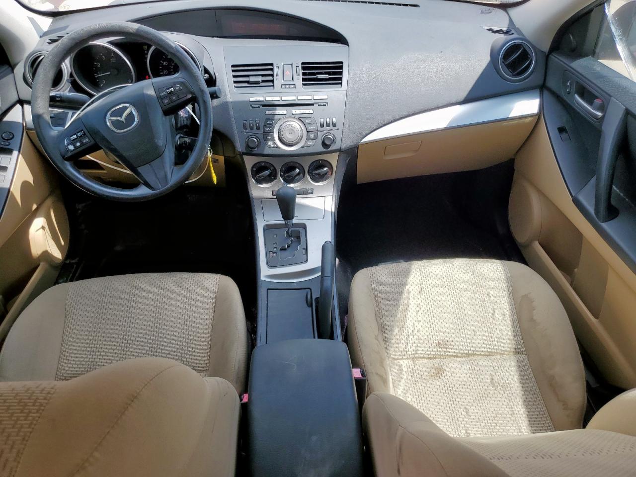 2011 Mazda 3 I VIN: JM1BL1VF1B1431415 Lot: 81102055