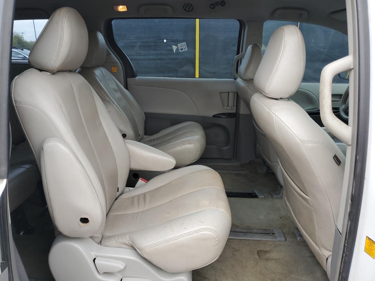 2012 Toyota Sienna VIN: 5TDZK3DC9CS219998 Lot: 81647605