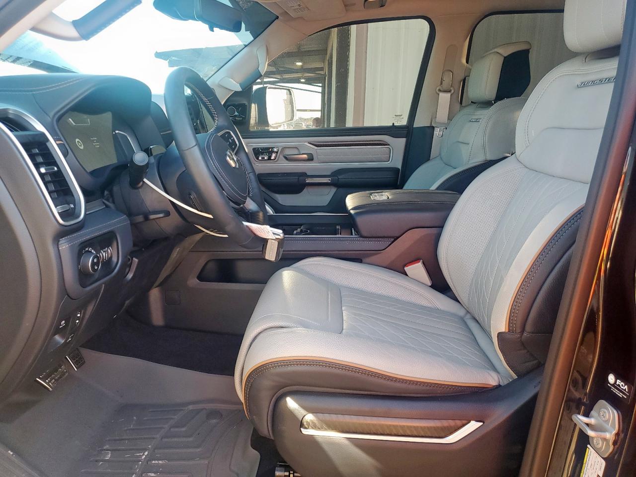 2025 Ram 1500 Tungsten VIN: 1C6SRFKP3SN697401 Lot: 82099975