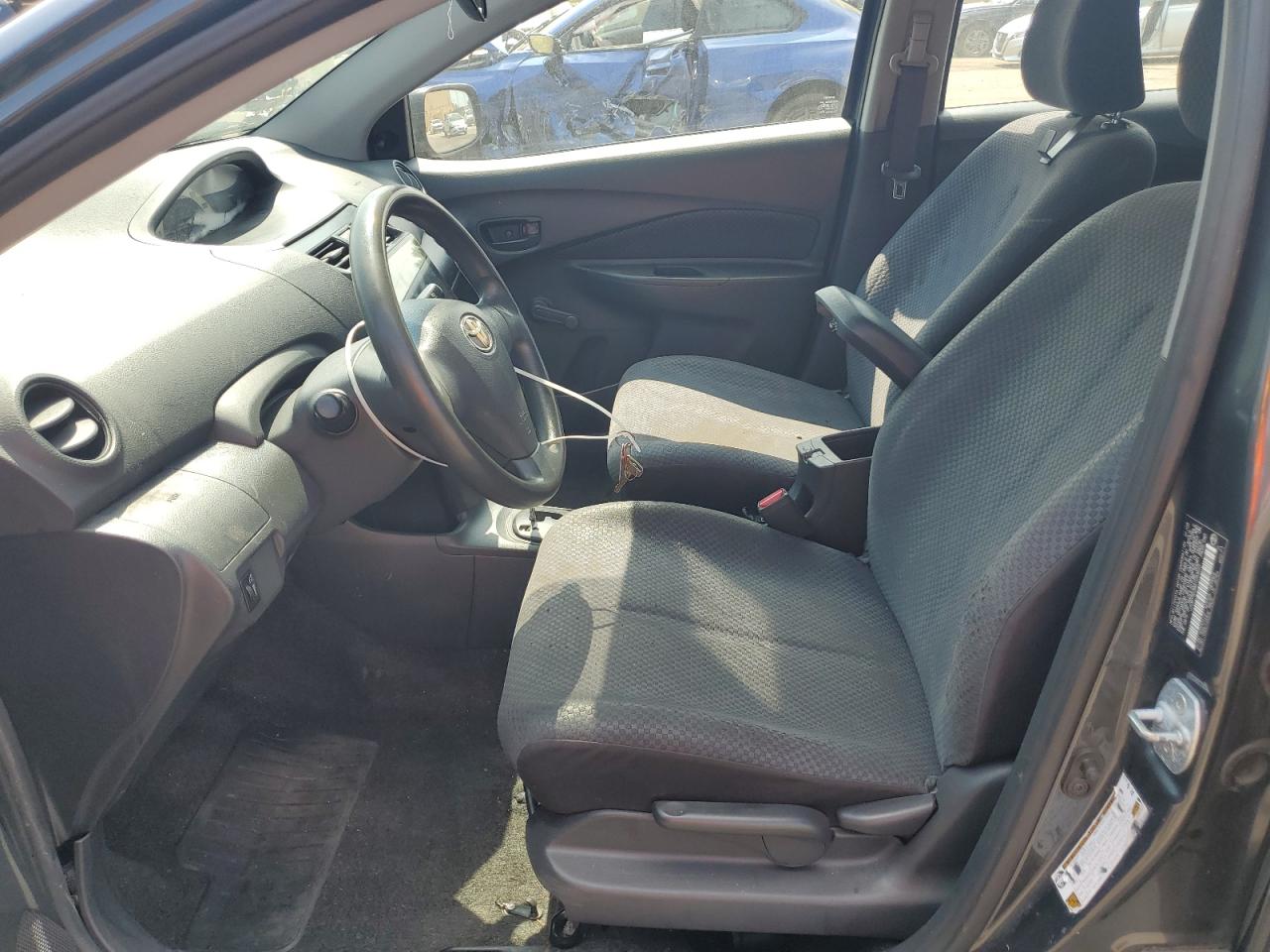 2008 Toyota Yaris VIN: JTDBT923881243623 Lot: 81208355