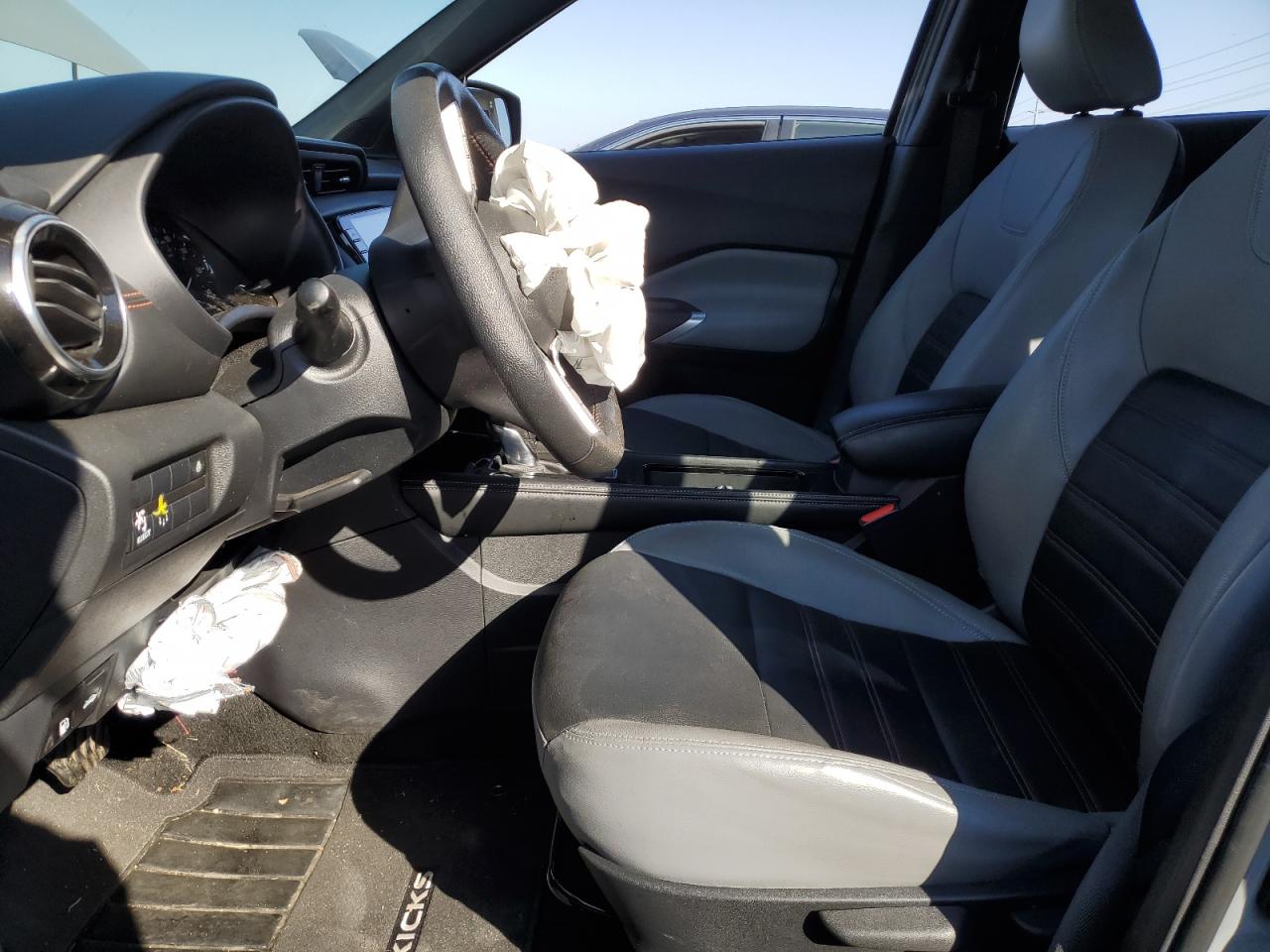 2021 Nissan Kicks Sr VIN: 3N1CP5DV4ML488585 Lot: 81598315